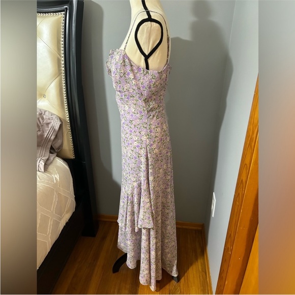 ASTR The Label Camelia Floral Midi Dress SOLD OUT - Picture 7 of 16